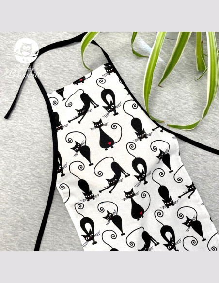 Tablier de cuisine bébé - 4ans personnalisé et fait main black cat Tablier de cuisine bébé - 4ans personnalisé et fait main black cat