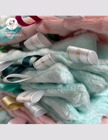 Doudou bébé carré plat tout doux fait main avec étiquette animaux jaune