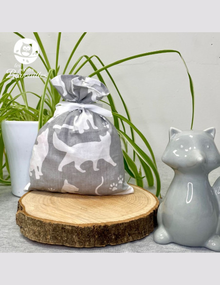 Sac cadeau en tissu chat gris Sac cadeau en tissu chat gris