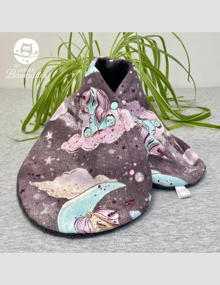 Bavoir naissance - 2ans licorne grise Bavoir naissance - 2ans licorne grise