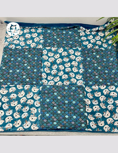 Couverture polaire fait main ours plume bleu