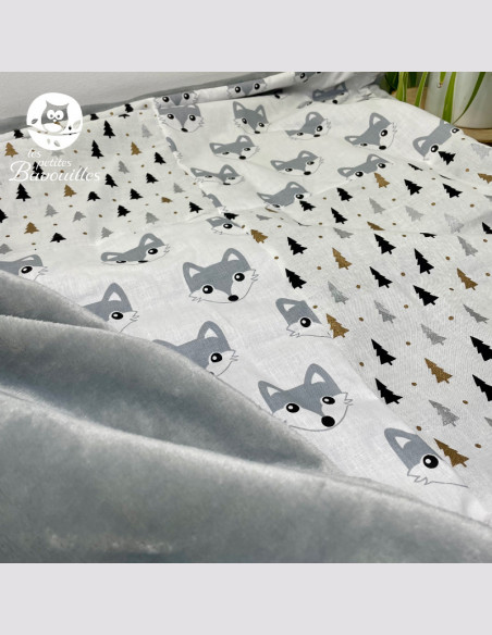 Couverture polaire fait main loup