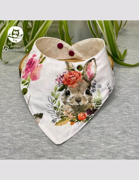 Bavoir bandana imperméable animaux fleuris Bavoir bandana imperméable animaux fleuris