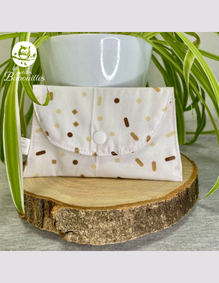 Range savon confettis