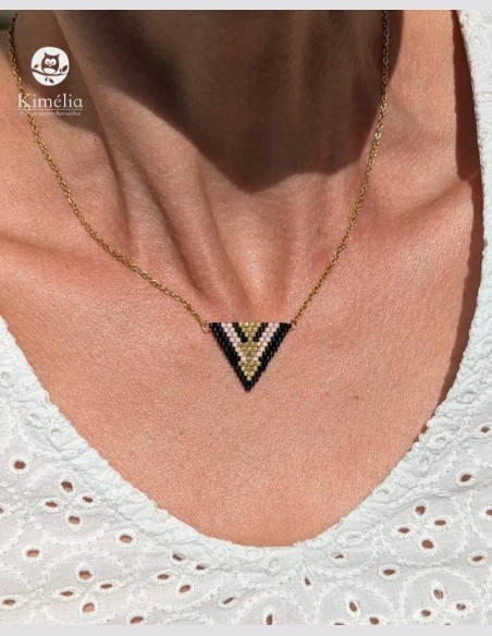 Collier triangle bohème