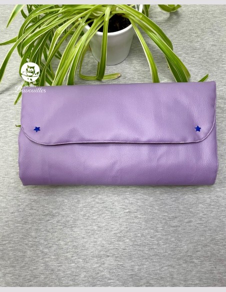 tapis à langer nomade imperméable papillon violet