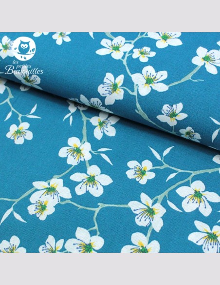 Doudou bébé carré plat tout doux fait main avec étiquette fleur bleue