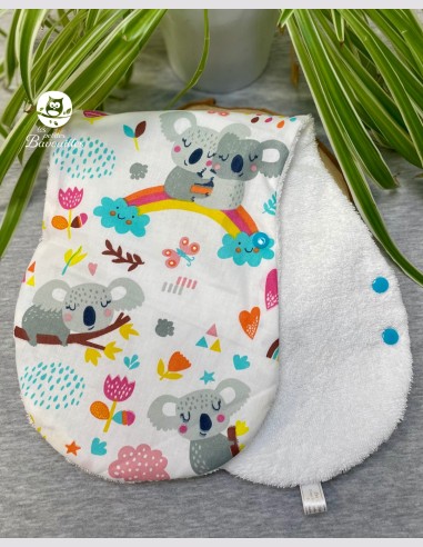Grand bavoir d'épaule fait main évolutif avec bébé koala