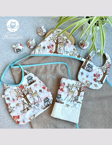 Doudou bébé carré plat tout doux fait main avec étiquette indien de la foret